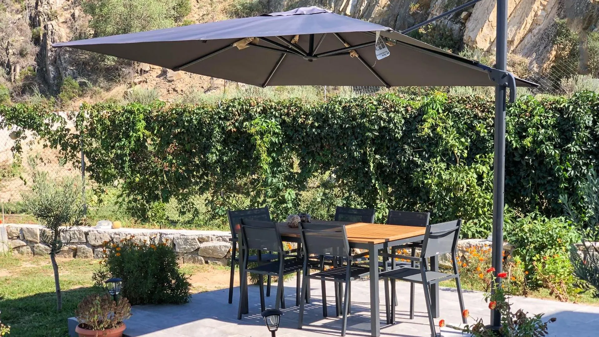 Villa Miranda Roshi Toroni 0*,